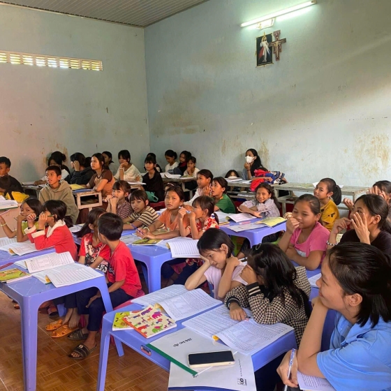 Dạy Học Cho Em Gia Lai Năm 2023